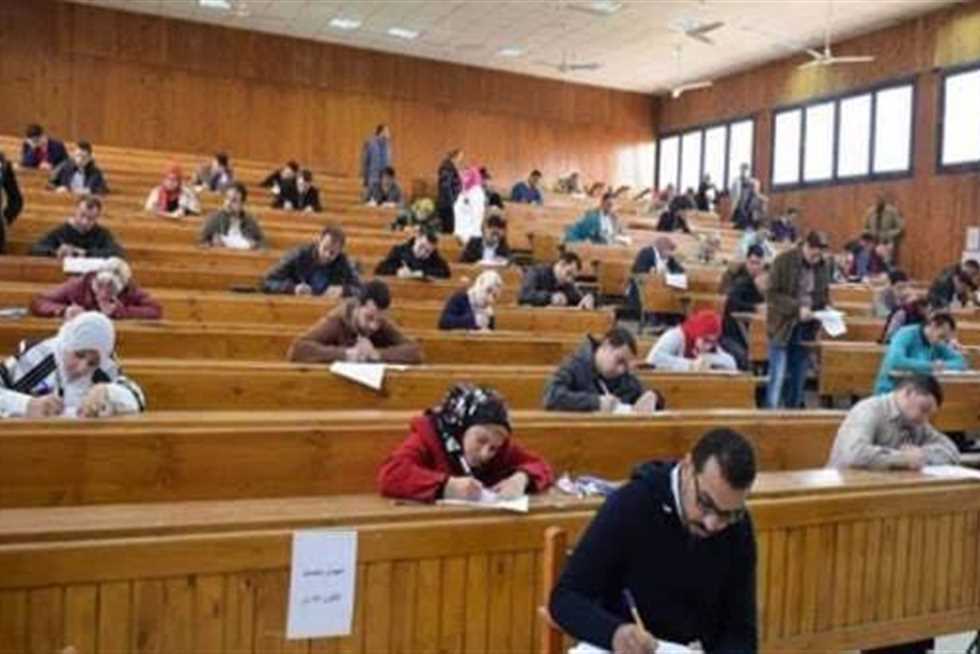منعت التدخين داخل اللجان.. دخول الحمام بتقرير طبي فقط في جامعة المنوفية